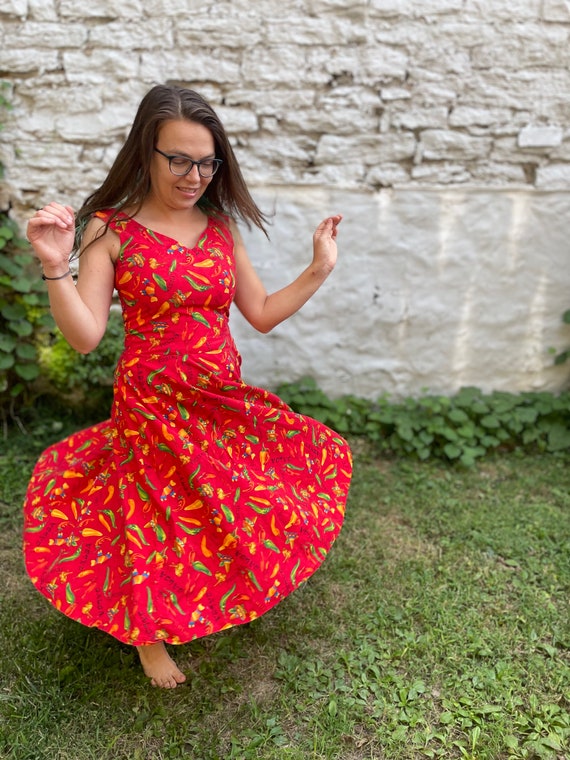 Vintage red handmade salsa dress: print has marac… - image 1