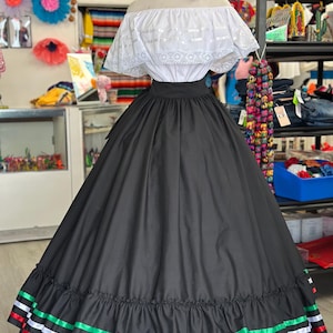 2 piece set Folklore Mexican Solid  skirt and blouse