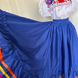 Heritage Harmony: Mexican Folklore Solid Skirt