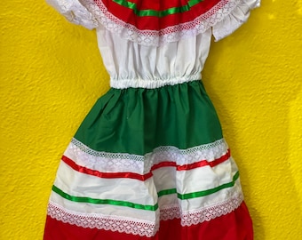 Tricolor Fiestas patrias Vestido tricolor niña 5 de Mayo