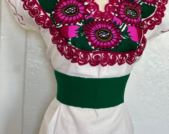 Haut chemisier traditionnel mexicain oaxaca