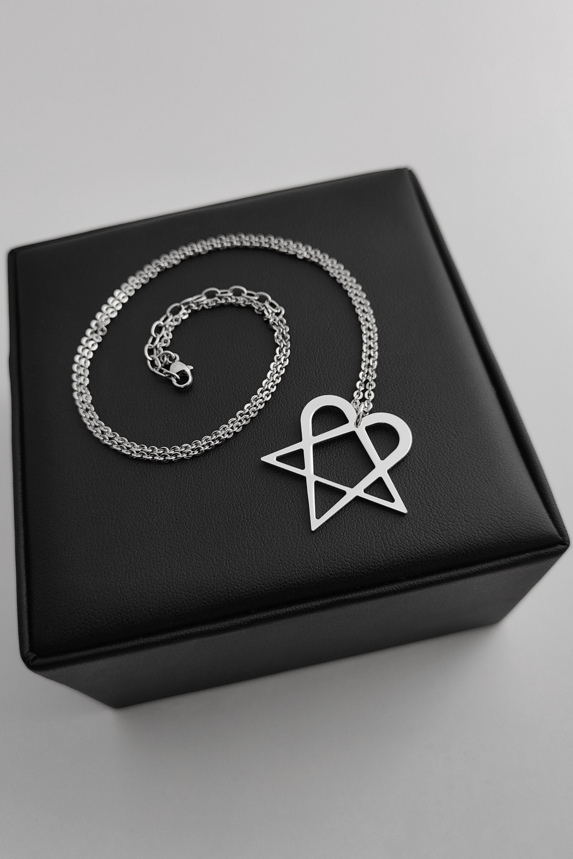 Heartagram HIM necklace. Ville Valo symbol heartagram necklace