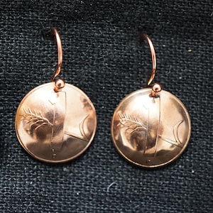 Upcycled Earrings from Coins Switzerland 1 Bright Coin DIY