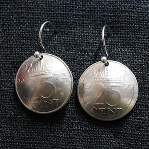 Earrings from coins Netherlands 25 cent coin