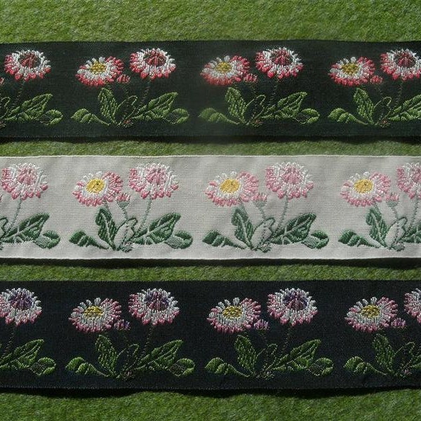 0.50 m webband daisies 32 mm wide Kafka