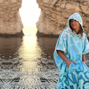 Poncho towel hooded, wetsuit, changing robe, for travel, camping, swimsiute coverup, for surfers, mint, microfibre, beach poncho,