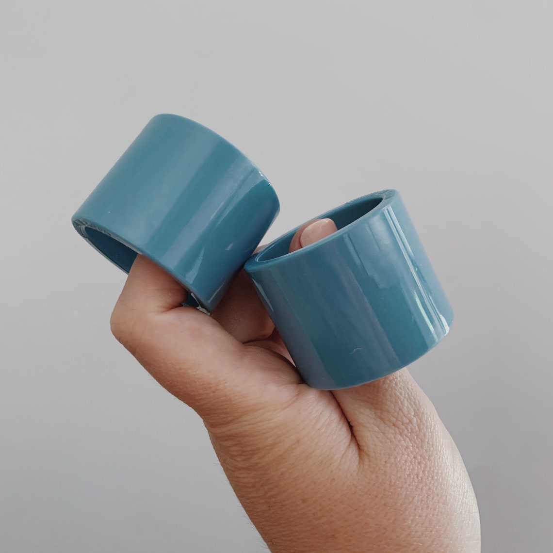 Set of 4 Blue Napkin Rings Plastic Dining Serviettes Tableware Etsy