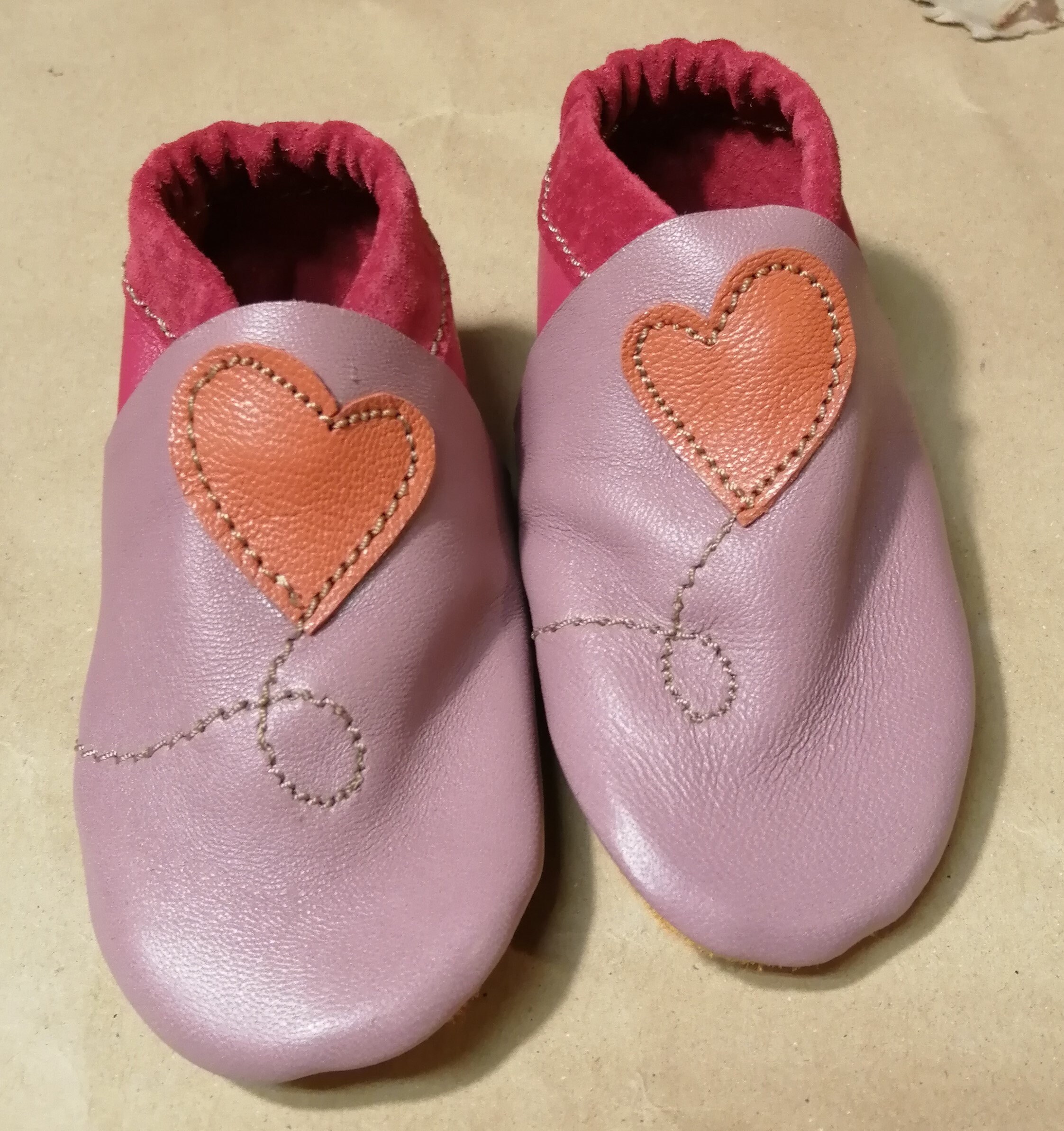Chaussons cuir 2025 bébé pas cher