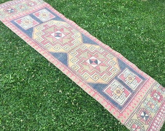 Oushak Runner Rug, Vintage Rug Runner, Kitchen Rug, Turkish Runner Rug, Antique Persian Runner Rug, Handmade Wool Entryway Runner, 8’2”x2’6”