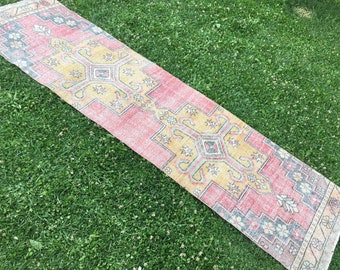 Oriental Rug Runner, Turkish Runner Rug, Distressed Low Pile Vintage Runner Rug, Hallway Rug, Kitchen Rug Runner, Entryway Rug, 2’43x8’66 ft
