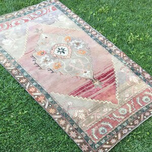 Oriental Floor Rug, Vintage Rug, Oushak Rug, Antique Turkish Rug, Distressed Low Pile Wool Rug, Hand Knotted Rug, Area Rugs 4’4”x7’5” ft
