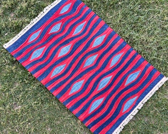 Kilim Rug, Blue and Red Small Kilim Rug, Oriental Small Rug, Handwoven Kilim Rug, Turkish Kilim Rug, Door Mat Rug, Blue Floor Rug, 3’x2’ ft