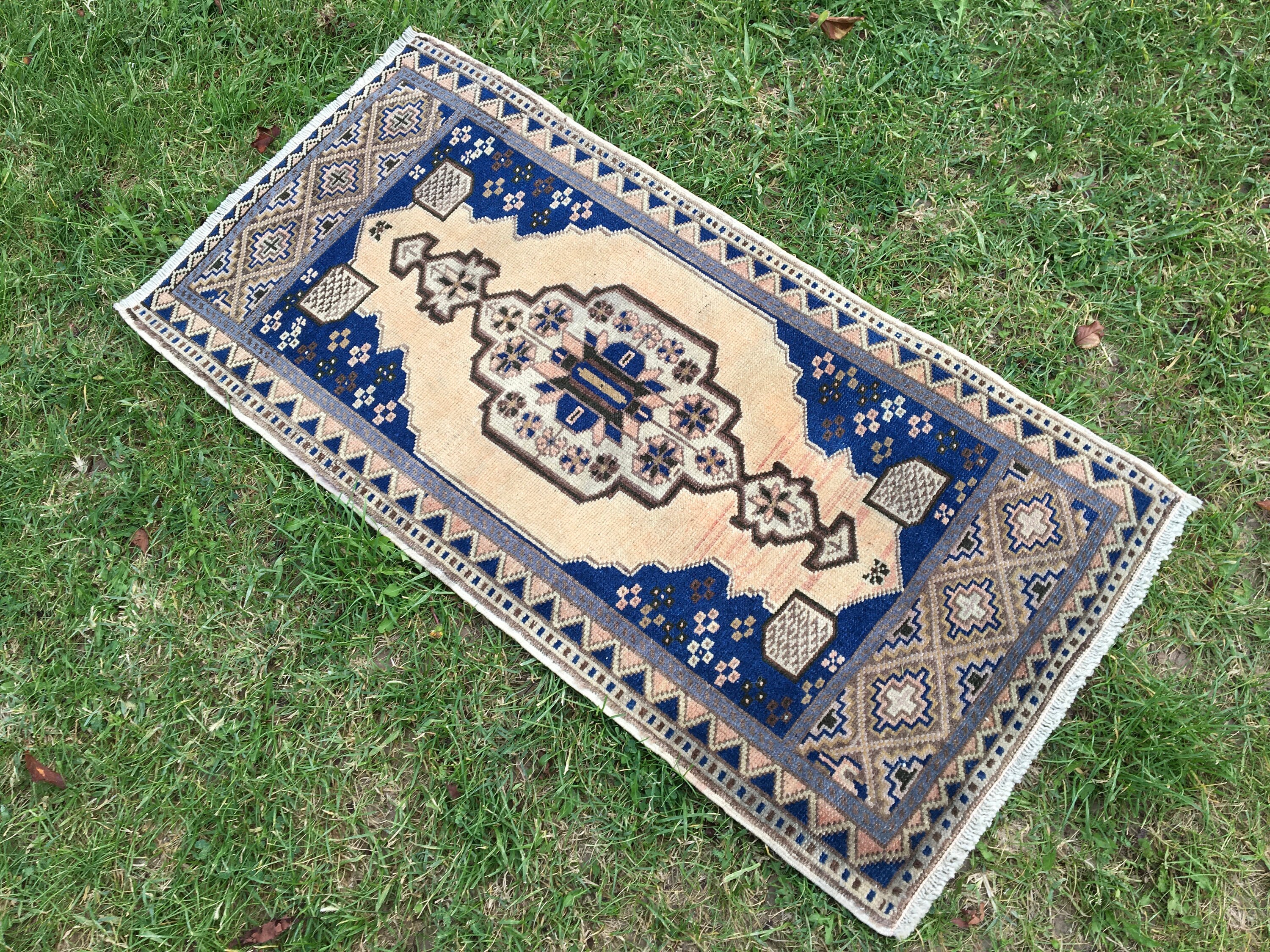 Oushak small rug Handmade small rug Vintage small rug Door mat rug Bohemian small rug Bath mat rug Oriental small rug