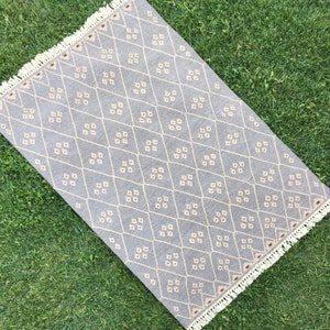 Hand Woven Natural Kilim Rug, Yei Rug, Navajo Rug, Turkish Rug, Oriental Kilim Rug, Bohemian Rug, Vintage Kilim Rug, Floor Rug, 3’9x5’7 ft