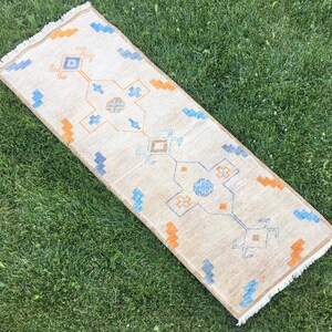 Wool Short Rug Runner, Muted Faded Colors Runner Rugs, Kitchen Runner Rug, Oushak Rug Runner, Vintage Turkish Carpet Rugs, 2’4”x7’ Feet