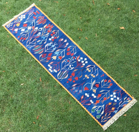 Floral Pattern Wool Indigo Blue Handmade Kilim Runner Rug, Turkish Runner Rug, Navy Blue Short Runner, Kilim Rug Runner, Hallway Rug,8’6x2’4