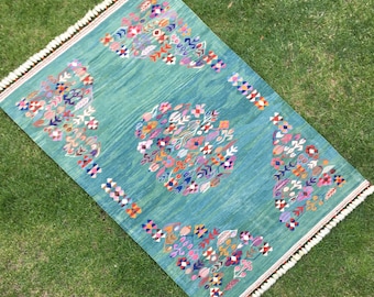 Green Rug, Handmade Wool Rug, Green Kilim Rug, Flowers Kilim Carpet, Area Rugs, Floral Pattern Kilim Rug, 4x6 Kilim Rug, Turkish Kilim Rug
