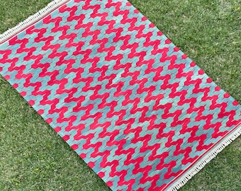 Kilim Rug, Red and Green Kilim, Living Room Rug, Hand Woven Area Kilims, Oriental Kilim, Turkish Kilim, Bedroom Rug, Home Floor Decor,5’3x8’