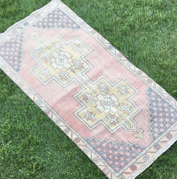 Turkish Area Rug, Vintage Rug, Oushak Rug, Distressed Low Pile Pink Wool Rug, Oriental Antique Rug, Bohemian Home Tribal Rug, 4’2” x 8’6” ft