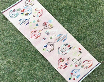 Short Rug Runners, Turkish Runner Rug, Oriental Pink Kilim Rug Runner, Hand Woven Rug, 2’4x7’ ft Runner Rugs, Hallway Rug, Kitchen Rugs