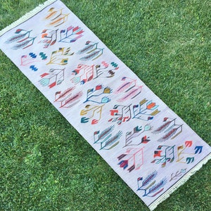 Handwoven Runner Rug, Flowers Pattern Wool Runner, Handmade Rug Runner, Hallway Rug, Kilim Rug, Boho Rug, 2’3” x 6’7” feet