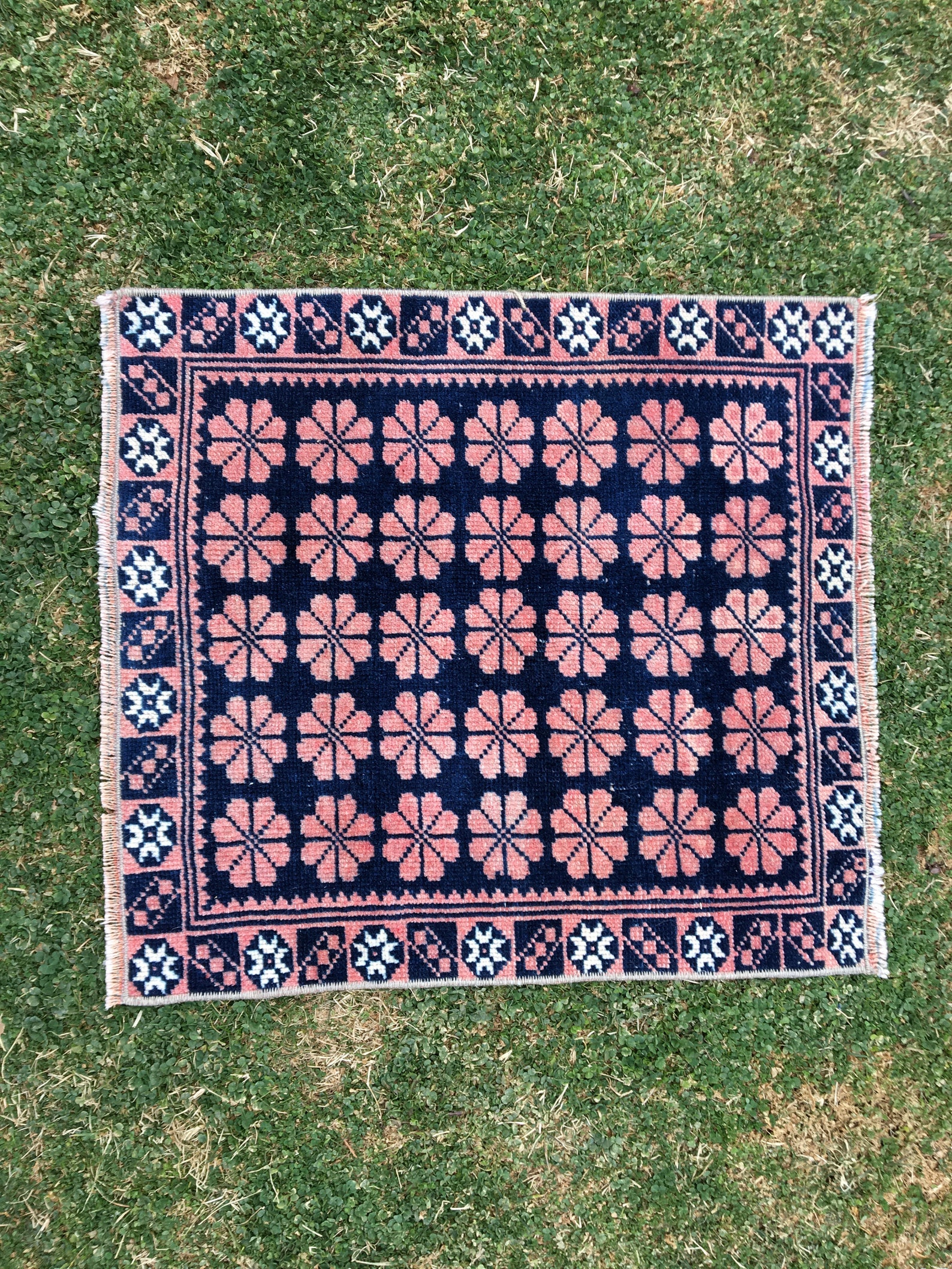 Small Square Rug Vintage Oriental Oushak Rug Bathroom Rug Etsy