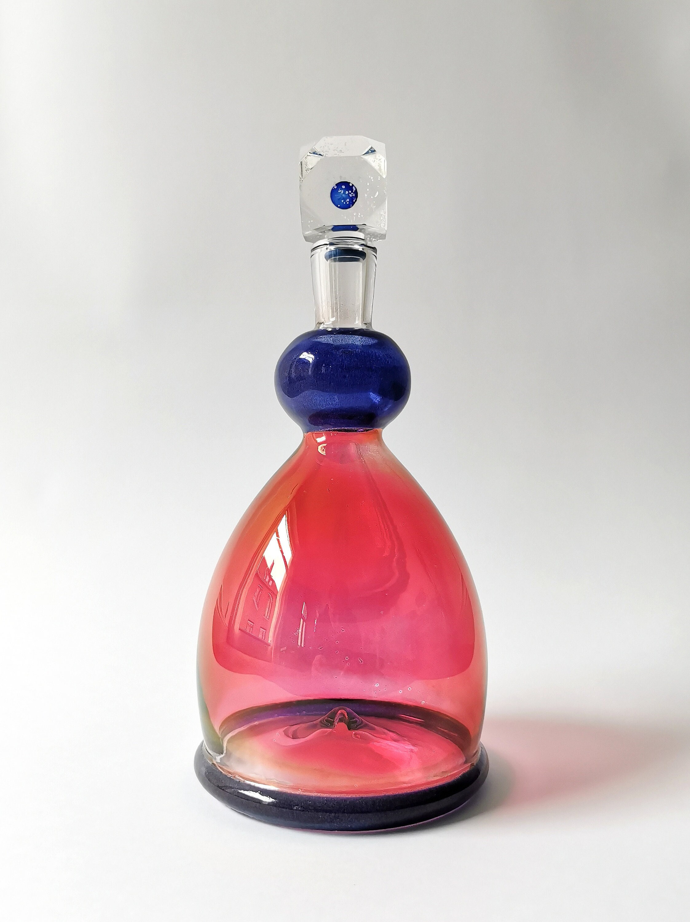 Vintage Memphis style vase / carafe, Italy, red/blue/transparent, 1980s