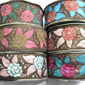 1.00 m border with floral pattern, shiny, various colours, approx. 40 mm B30