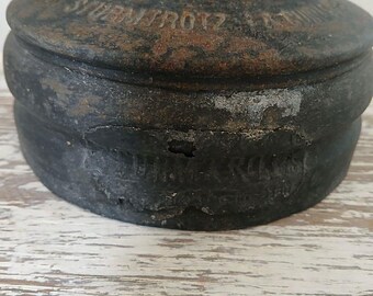 Antique Kerosene Lamp, Panzer Sturmtrotz La Cuirassée, Kästner and