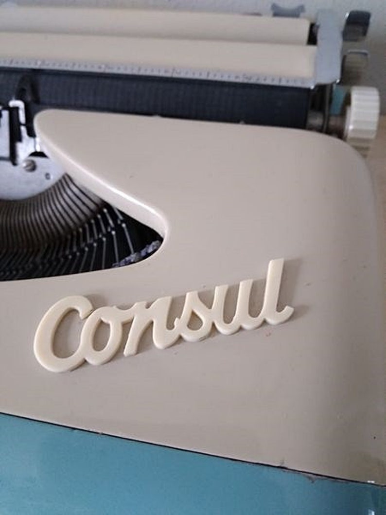 Alte Consul Reiseschreibmaschine mit Koffer, 1960er Jahre, mechanisch, Vintage, retro Bild 4