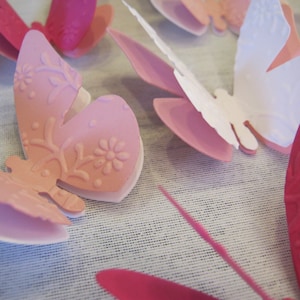 20er Set 3D-Schmetterlinge geprägt WANDTATTOO WANDDEKO - weiß rosa pink - FARBWAHL
