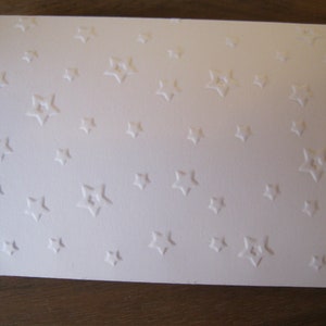 12 geprägte Geschenkschachteln Pillow Box STERNE Sternchen WEIHNACHTEN Advent FARBWAHL