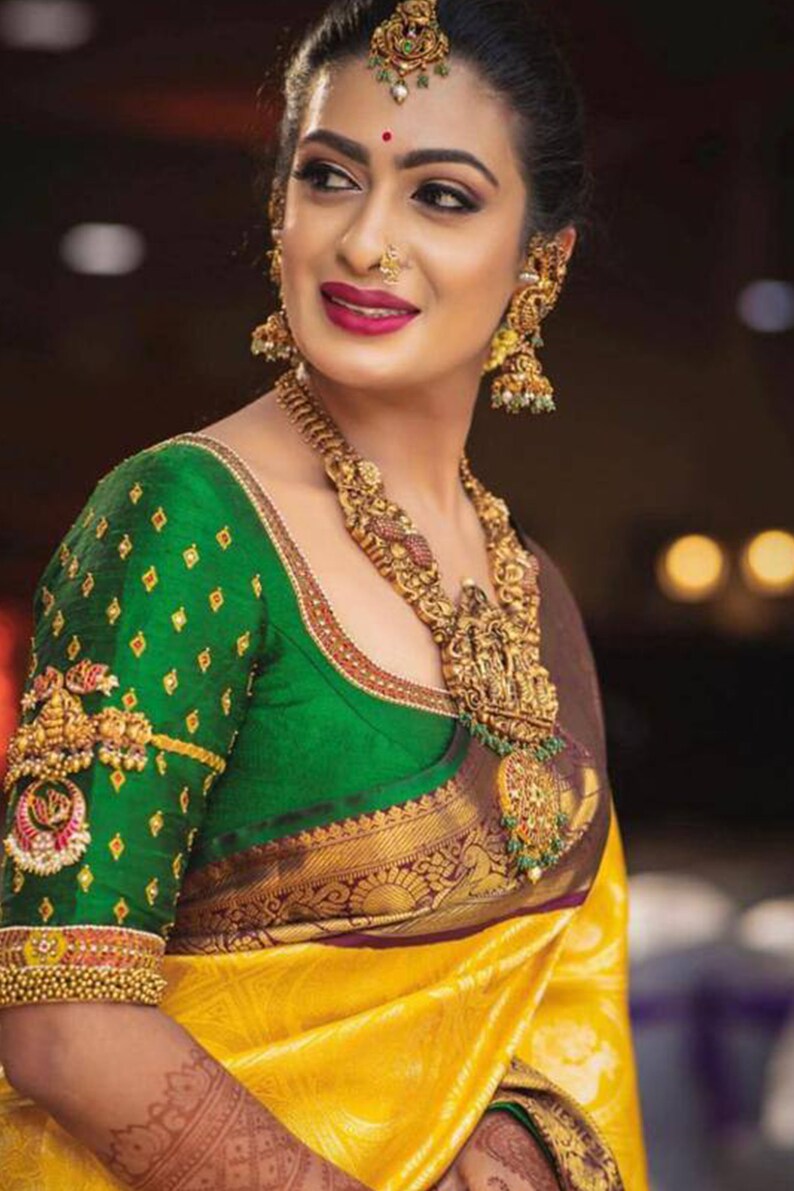Women's Silk Blend Yellow Woven Design Designer Saree With Blouse Piece