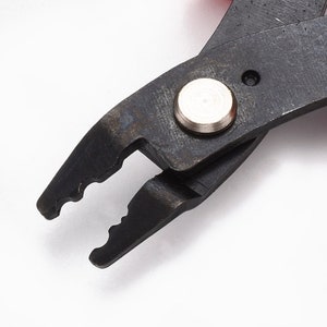 Crimping pliers - Crimp bead pliers - Jewelry pliers