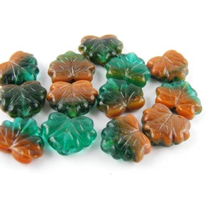 10 ivy leaves 11 x 13 mm - choice of colors