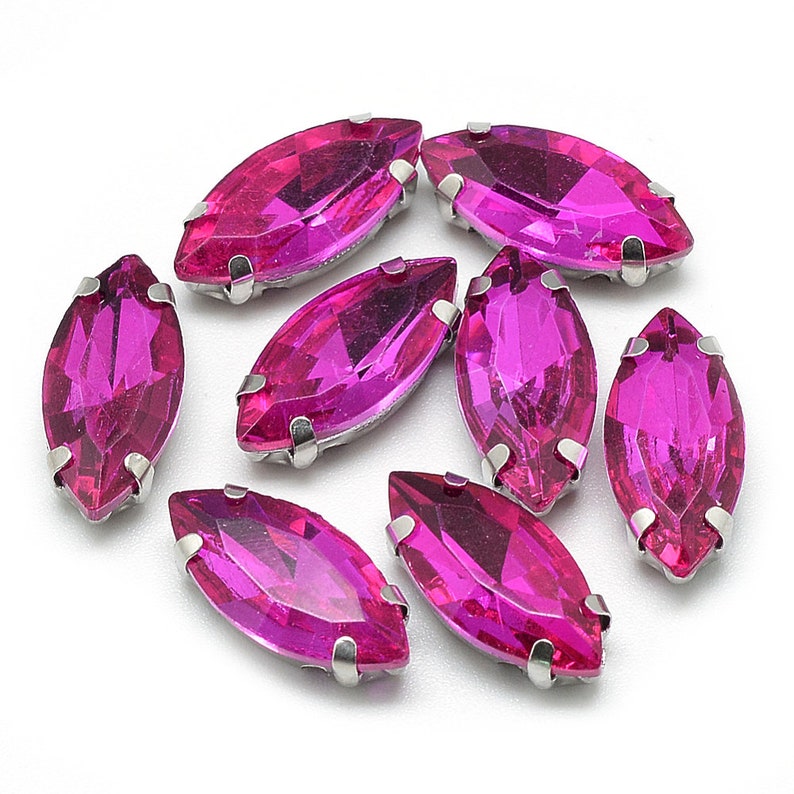 Strass mit Kessel Navette Strass-Montee zum Aufnähen Auswahl fuchsia 4x8 mm