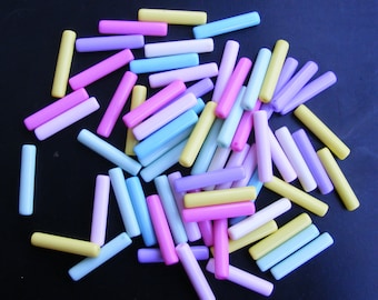 Acrylperlen Zylinder pastell glänzend 25 x 4 mm 50 Stück bunt gemischt