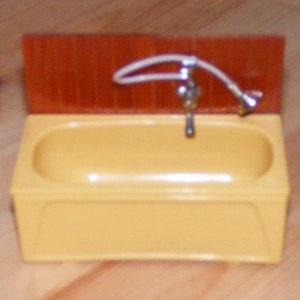 Lundby bathroom 4-part yellow with wooden panels 70s image 2