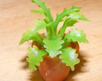 Maison de poupée miniature véritable pot en argile avec plante verte