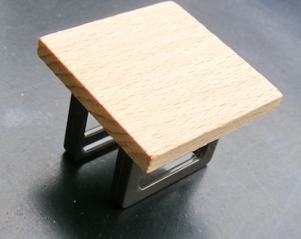 Djeco coffee table wood/plastic
