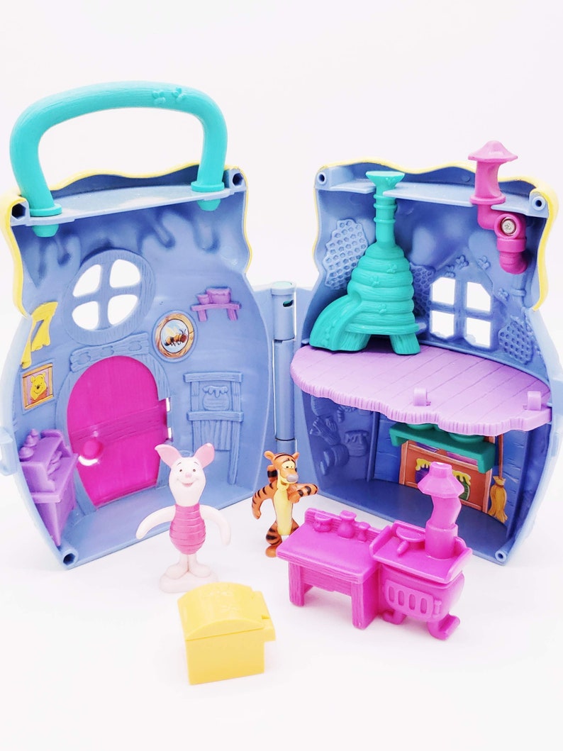 Vintage Disney Winnie the Pooh Honey Pot Fun Carry Around Playset Pooh Bear Piglet Tigger