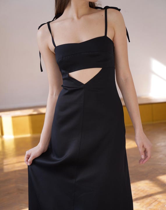 black dress with chest cut out Chest Cut-Out Black Midi Dress