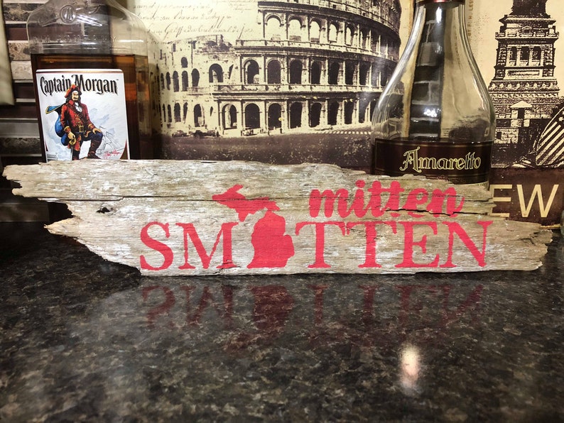 Mitten Smitten Lake Superior Driftwood Sign