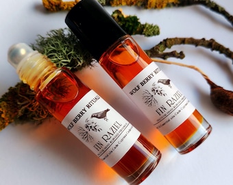 Fin Raziel Perfume Oil: Smokey Firewood, Forest Witchcraft Fragrance, Samhain Scents, Spooky Gifts