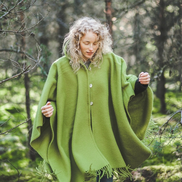 Wool Cape with a Hood Wool Poncho Hooded Ruana Cloak Mantle Fleece Wrap 100% Natural New Zealand Wool size 51 x 75 In - Green color Gift