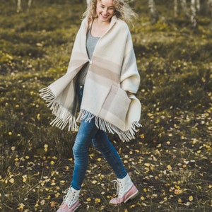 Cozy Fleece Wrap Shawl With Large Front Pockets - for Women Fringe Knitted Poncho Cardigan Cape Top Sweater 65x190 cm Beige