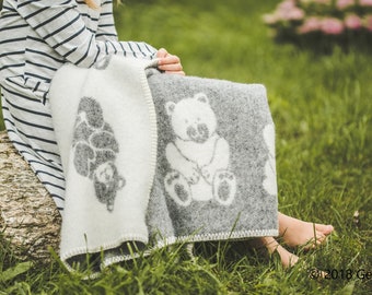 New Zealand Wool Blanket: Reversible Teddy Bear Throw, 90x130 cm