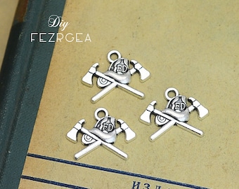 30PCS Antique silver Axe charms. Axe pendants. CY4160