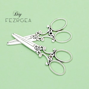 10PCS--25x60mm, Antique silver Large Scissors charms. Sewing pendants.