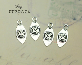 30PCS Antique silver Evil Eye charms. Evil Eye pendants. CY243
